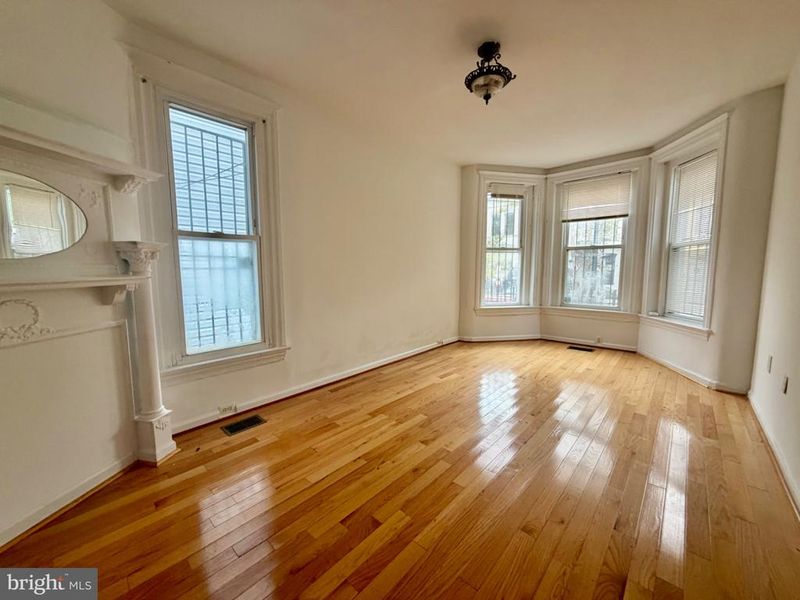 739 Morton St NW, Washington, DC 20010