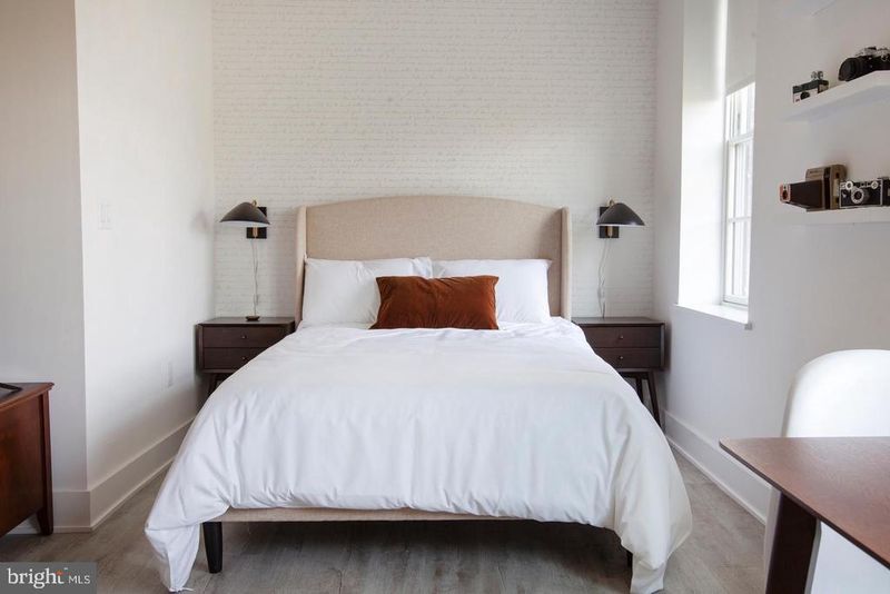 816 Potomac Ave SE #204, Washington, DC 20003