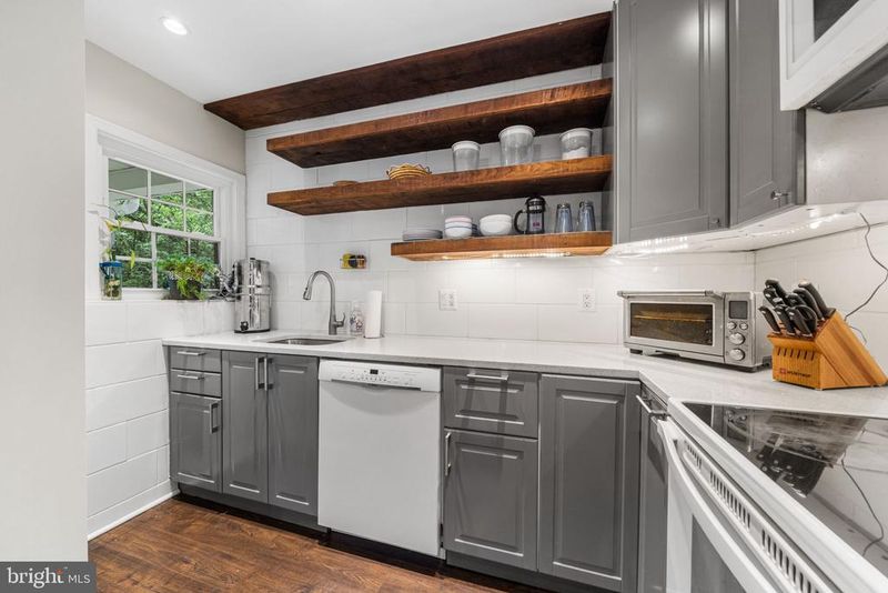 2923C S Woodley St #1, Arlington, VA 22206