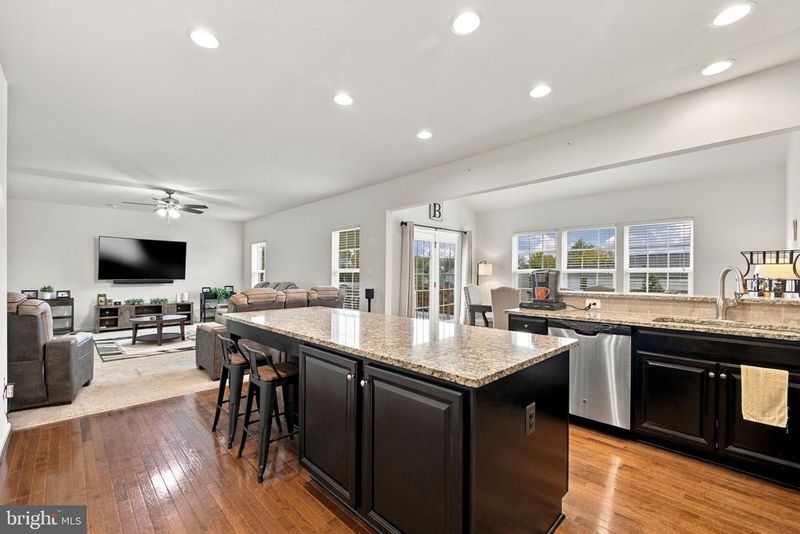 36 Black Forest Ln, Lovettsville, VA 20180