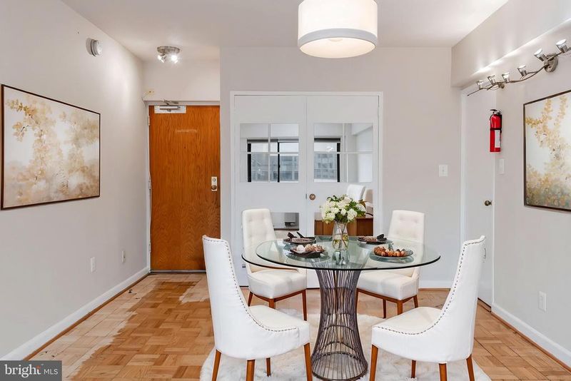2141 I St NW #806, Washington, DC 20037