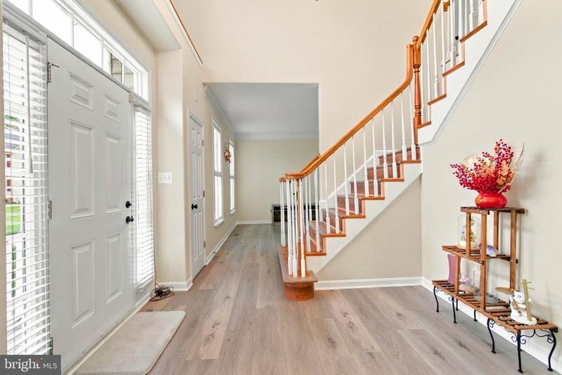24 Pebble Pl, Fredericksburg, VA 22405