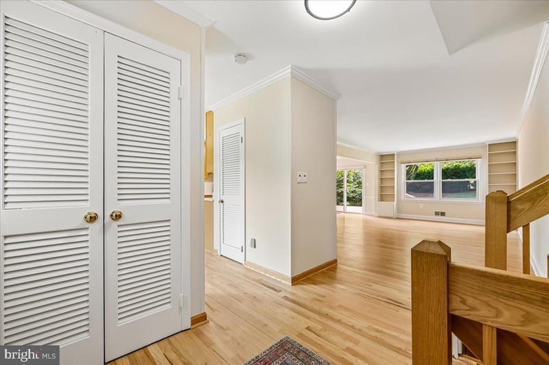 5408 Marlin St, Rockville, MD 20853