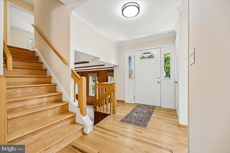 5408 Marlin St, Rockville, MD 20853
