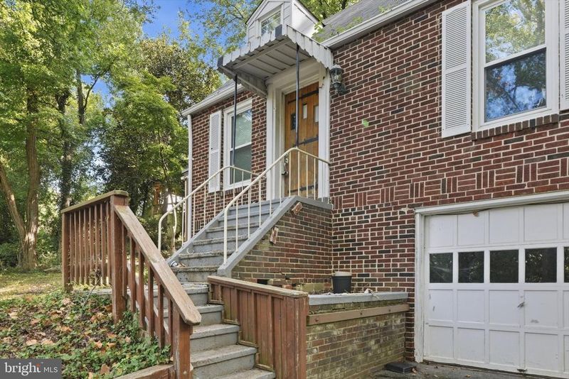 2600 Cool Spring Rd, Hyattsville, MD 20783