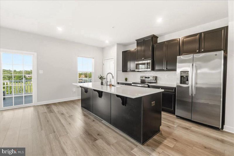 1403 Wilmer Park Ln, Frederick, MD 21703