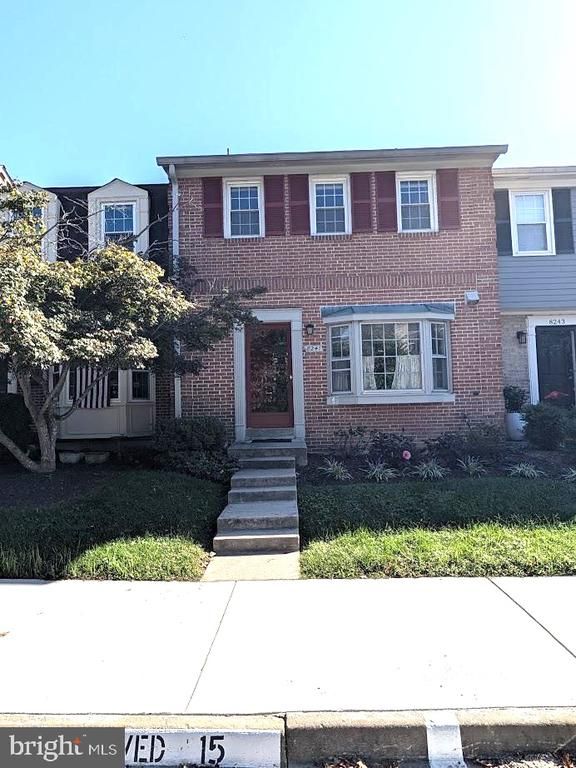 8241 Clifton Farm Ct, Alexandria, VA 22306