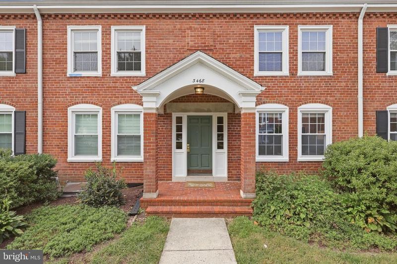 3468 S Stafford St #A2, Arlington, VA 22206