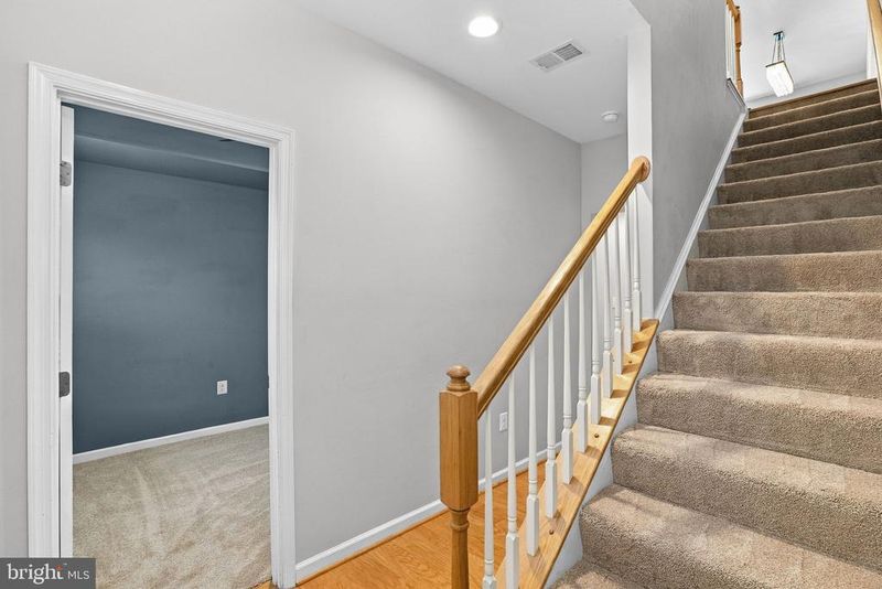 41746 Mcmonagle Sq, Aldie, VA 20105