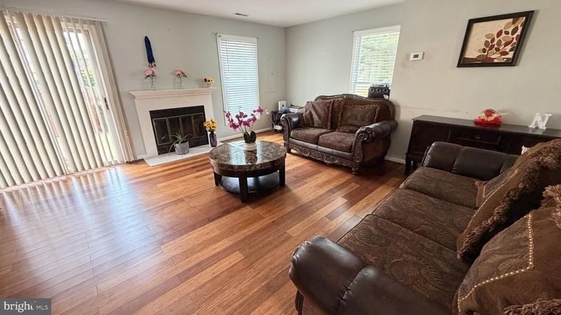 10500 Oronoco Ln, Manassas, VA 20109