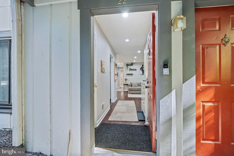22 Windbrooke Cir #22, Gaithersburg, MD 20879