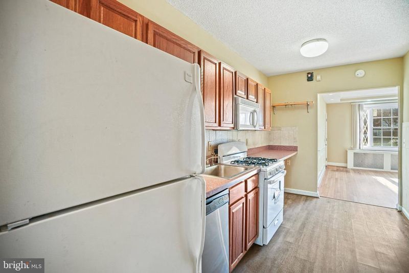 1904 Constitution Ave NE #3, Washington, DC 20002