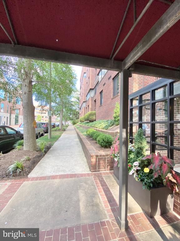 1600 Prince St #210, Alexandria, VA 22314