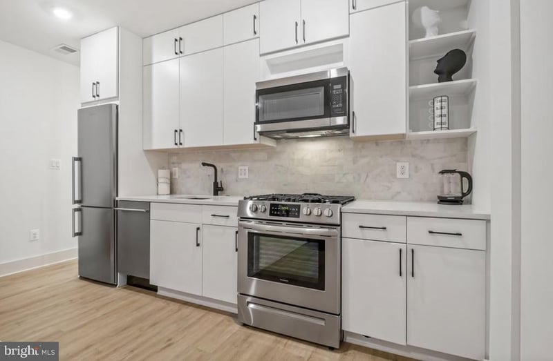 256 SE 15th St SE #1, Washington, DC 20003
