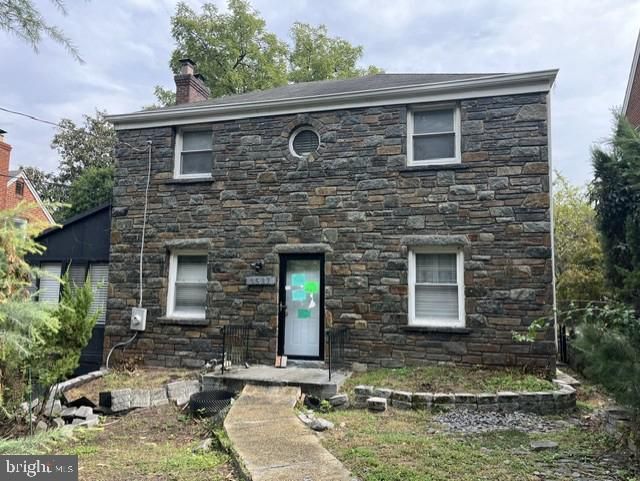 3537 Highwood Dr SE, Washington, DC 20020