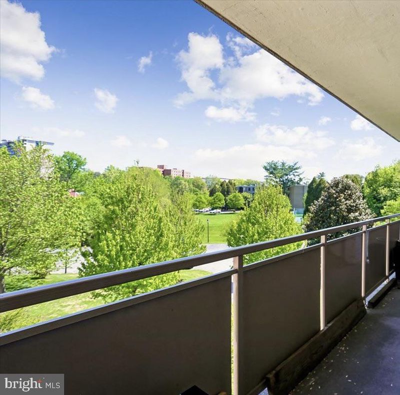 7501 Democracy Blvd #B-222, Bethesda, MD 20817