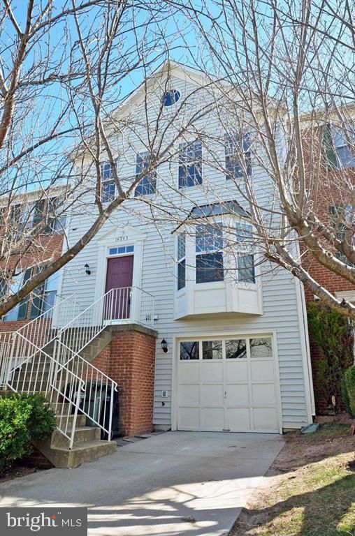 14243 Glade Spring Dr, Centreville, VA 20121