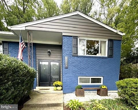 1219 Downs Dr, Silver Spring, MD 20904