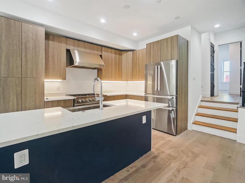 2228 13th St NW #3, Washington, DC 20009