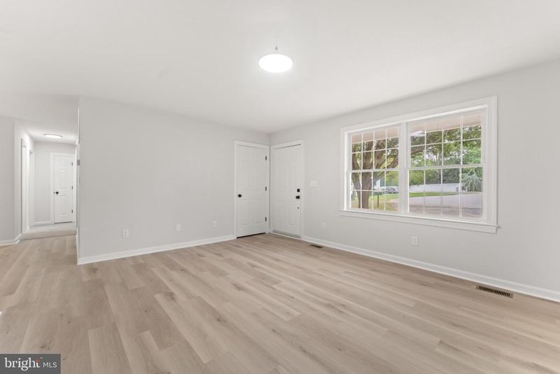 7 Payton Ct, Fredericksburg, VA 22405