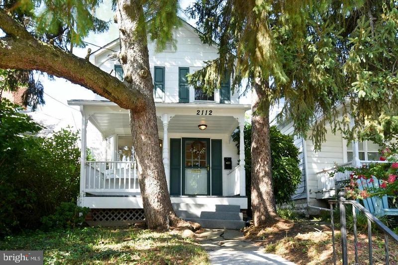 2112 N Edison St N, Arlington, VA 22207