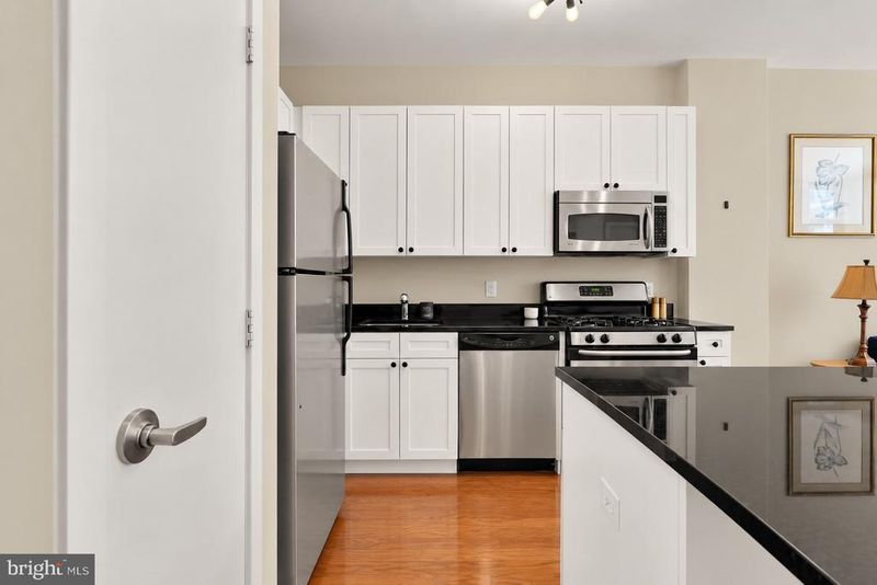 2120 Vermont Ave NW #304, Washington, DC 20001