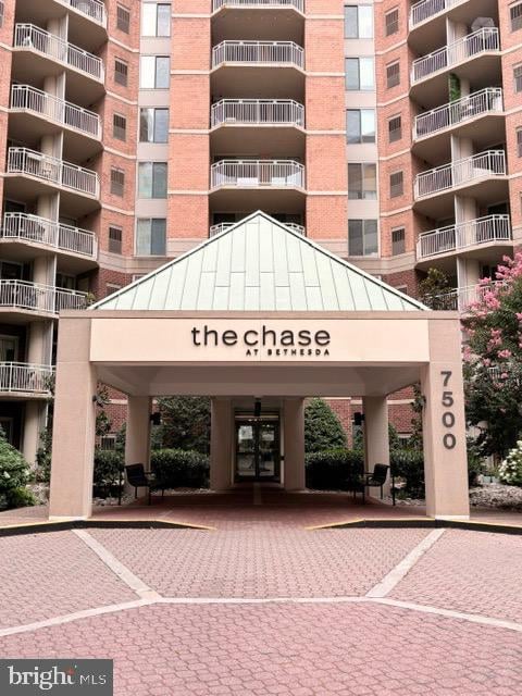 7500 Woodmont Ave #S907, Bethesda, MD 20814