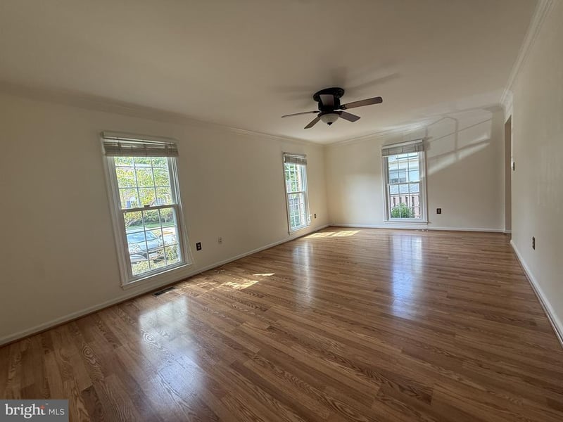 6269 Walkers Croft Way, Alexandria, VA 22315