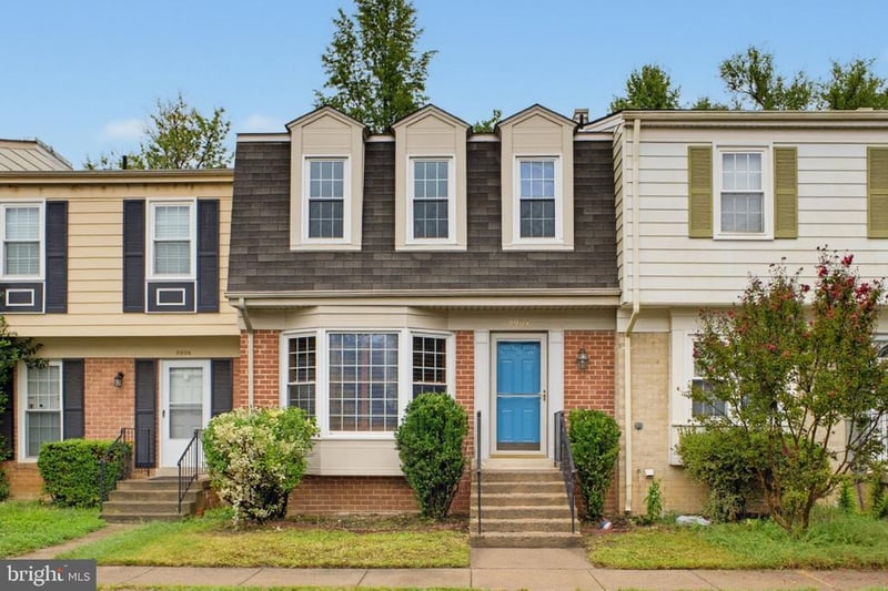 9904 Longford Ct, Vienna, VA 22181