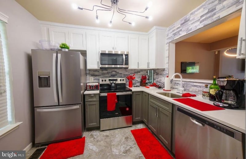 2900 Henson Bridge Ter, Fort Washington, MD 20744