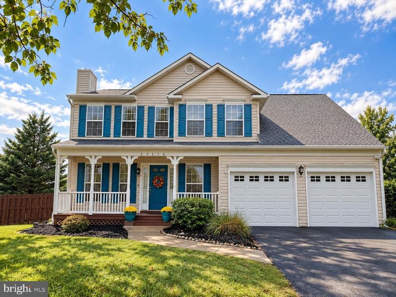 13116 Queensdale Dr, Woodbridge, VA 22193