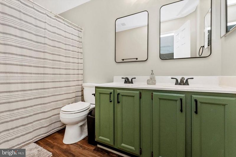 7115 Oberlin Cir, Frederick, MD 21703