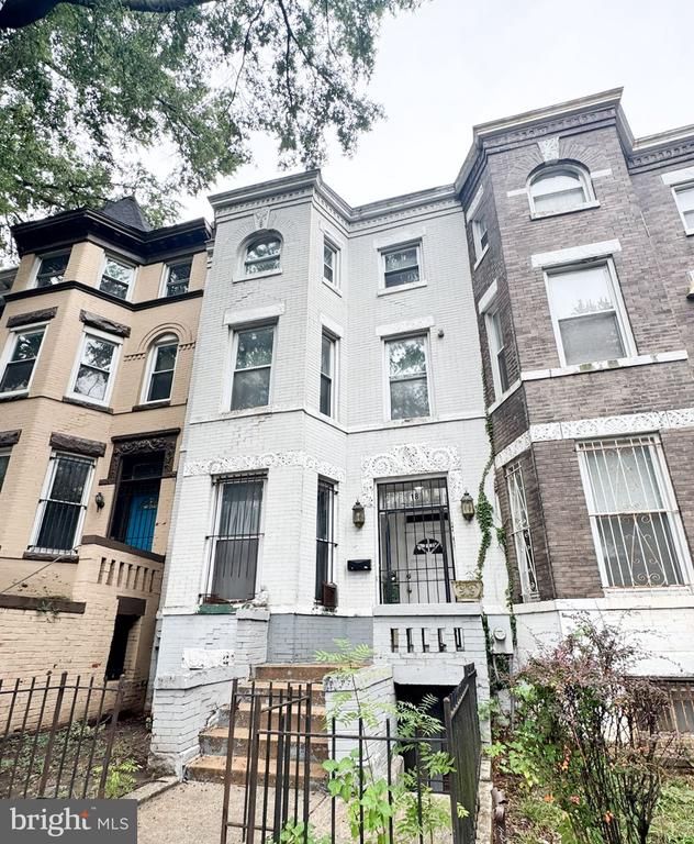 18 Rhode Island Ave NW, Washington, DC 20001