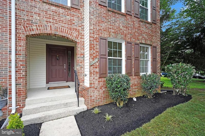 3299 Greco Ct, Woodbridge, VA 22192