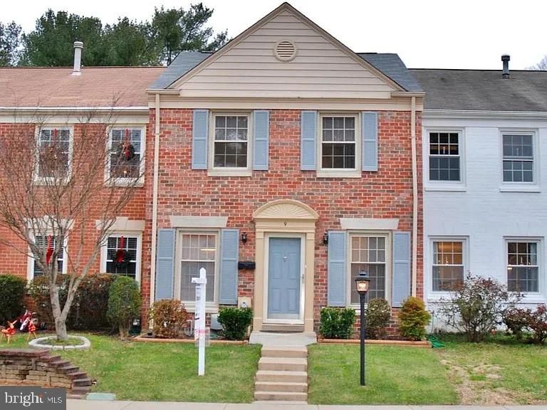 9 Midline Rd, Gaithersburg, MD 20878