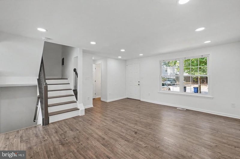13803 Laura Ratcliff Ct, Centreville, VA 20121