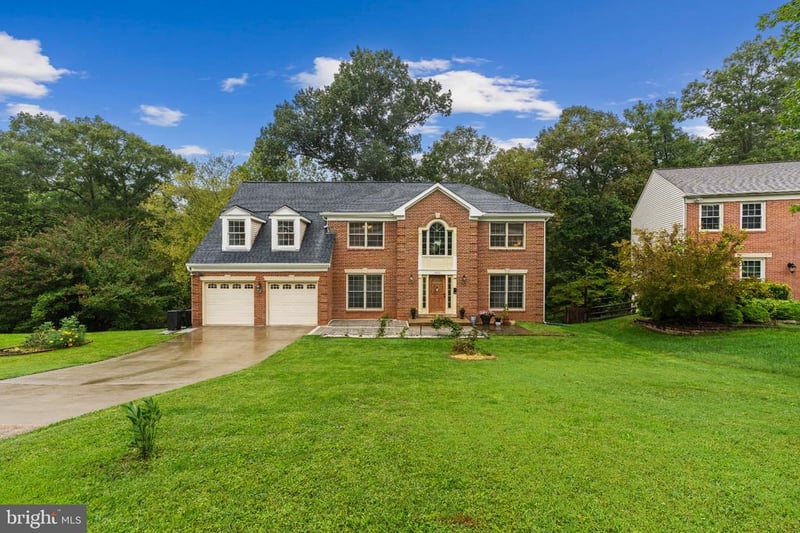 6832 Compton Hts, Clifton, VA 20124