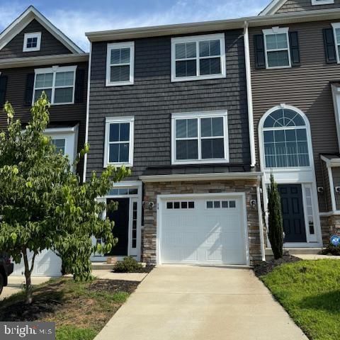 54 Andrews Pl, Fredericksburg, VA 22405