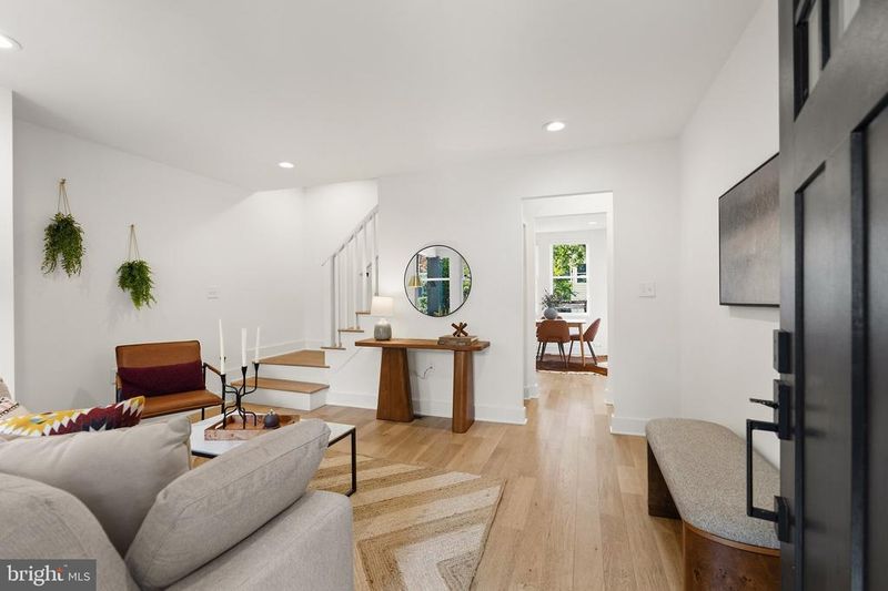 1711 Lang Pl NE, Washington, DC 20002