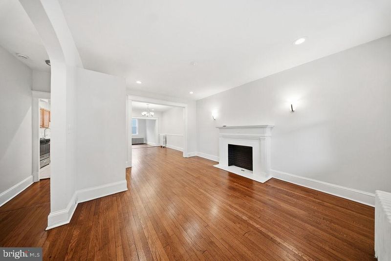 4839 Illinois Ave NW, Washington, DC 20011