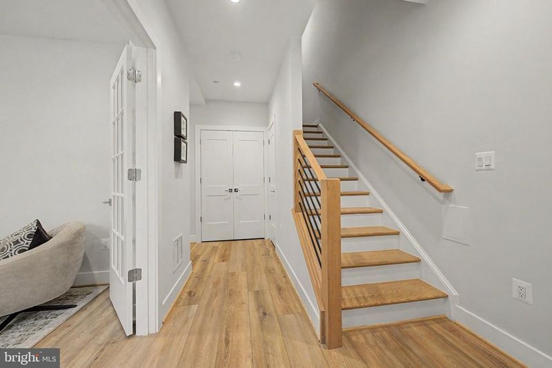 610 S Alfred St, Alexandria, VA 22314