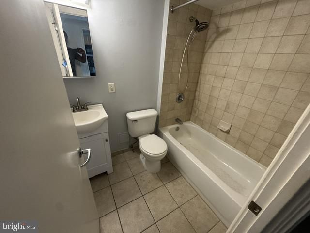 800 4th St SW #N-703, Washington, DC 20024