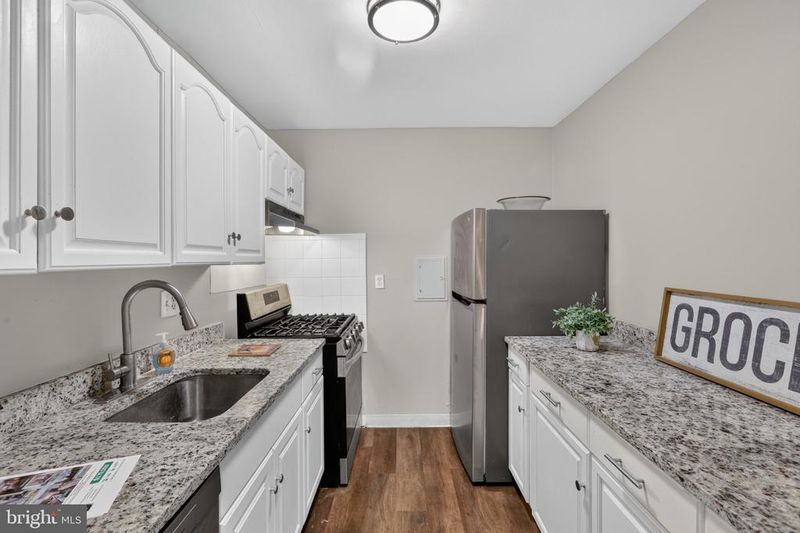 12303 Braxfield Ct #384, Rockville, MD 20852