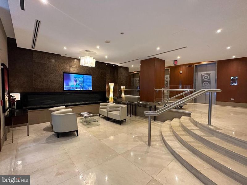 811 4th St NW #318, Washington, DC 20001