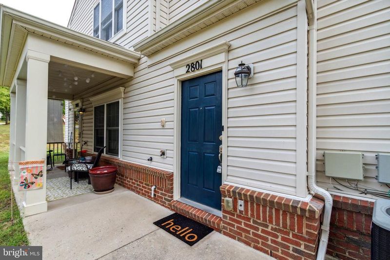 2801 Chinkapin Oak Ln, Woodbridge, VA 22191