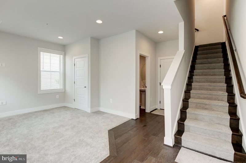 2350 Wyeth St, Silver Spring, MD 20906