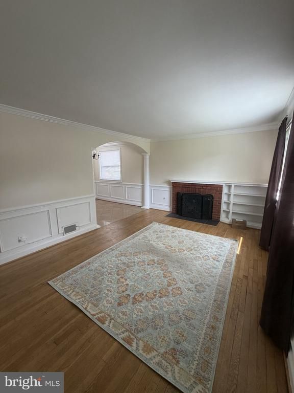 3720 Terrace Dr, Annandale, VA 22003