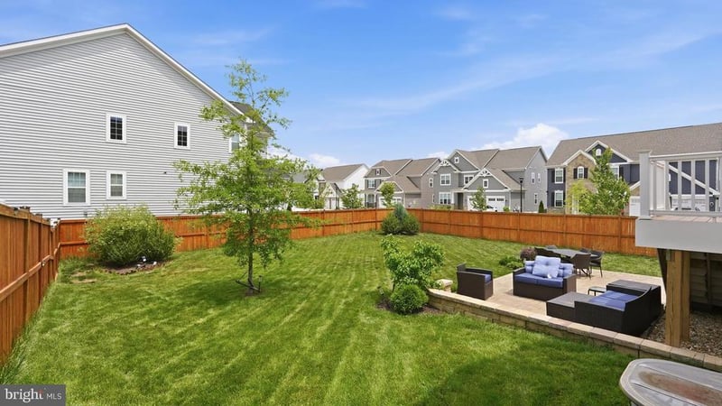 502 Pepperidge Dr, Stafford, VA 22554