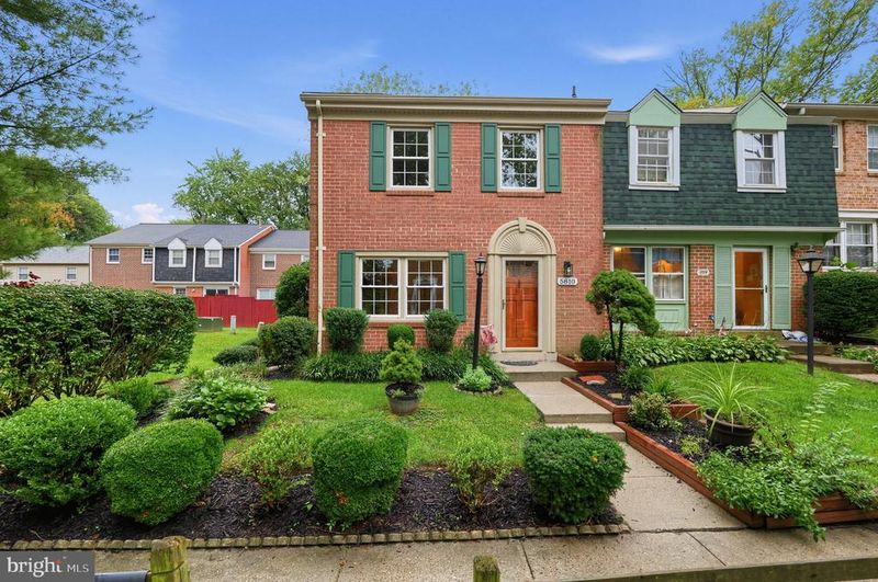 5810 Alderleaf Pl, Columbia, MD 21045