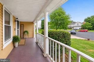 3507 Stringfellow Ct, Fairfax, VA 22033